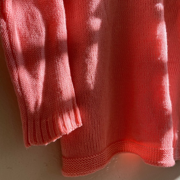 COPY - Hooded Sweater V chest. - Picture 2 of 7